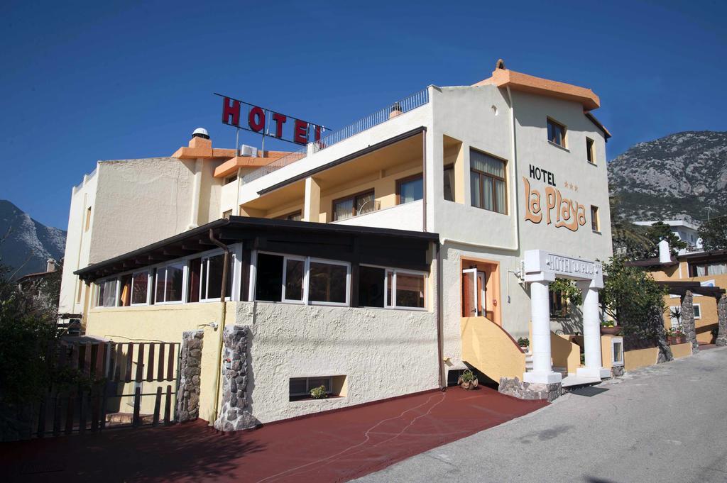 Hotel La Playa Cala Gonone Exterior photo